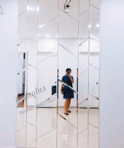 Gương Ghép Dán Tường Phòng Khách Màu Trắng D37