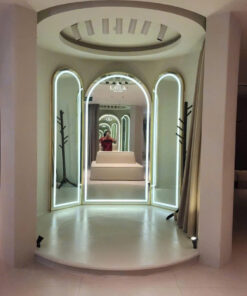 Gương toàn thân có chân chống tự đứng D156